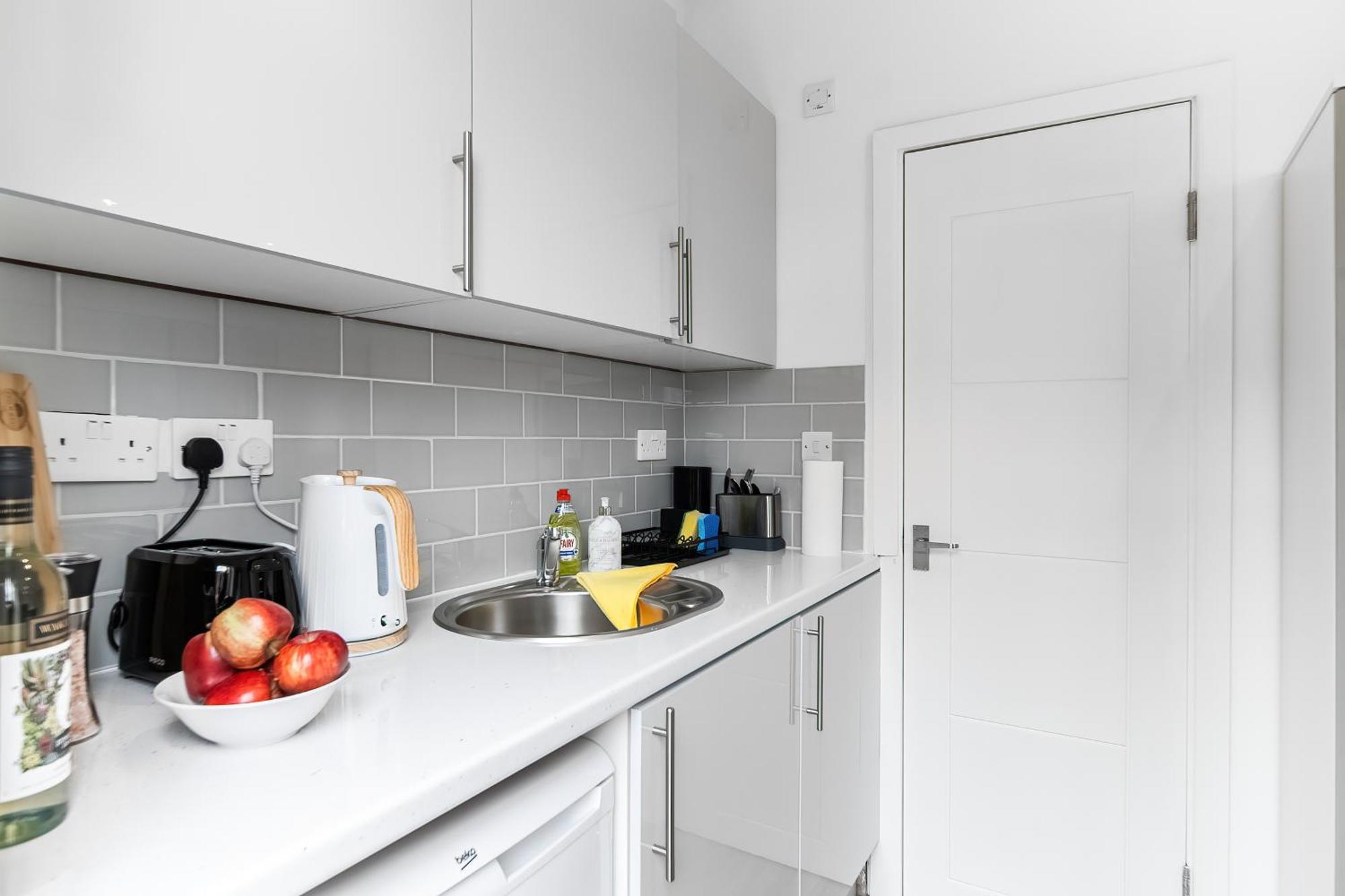 Modern Studio By Livestay Short Lets & Serviced Pensiune Londra