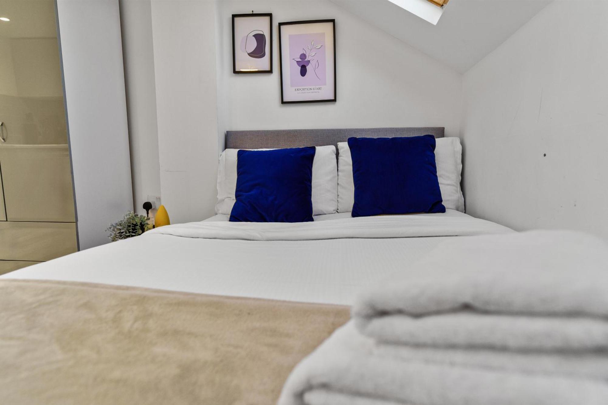 Modern Studio By Livestay Short Lets & Serviced Pensiune *