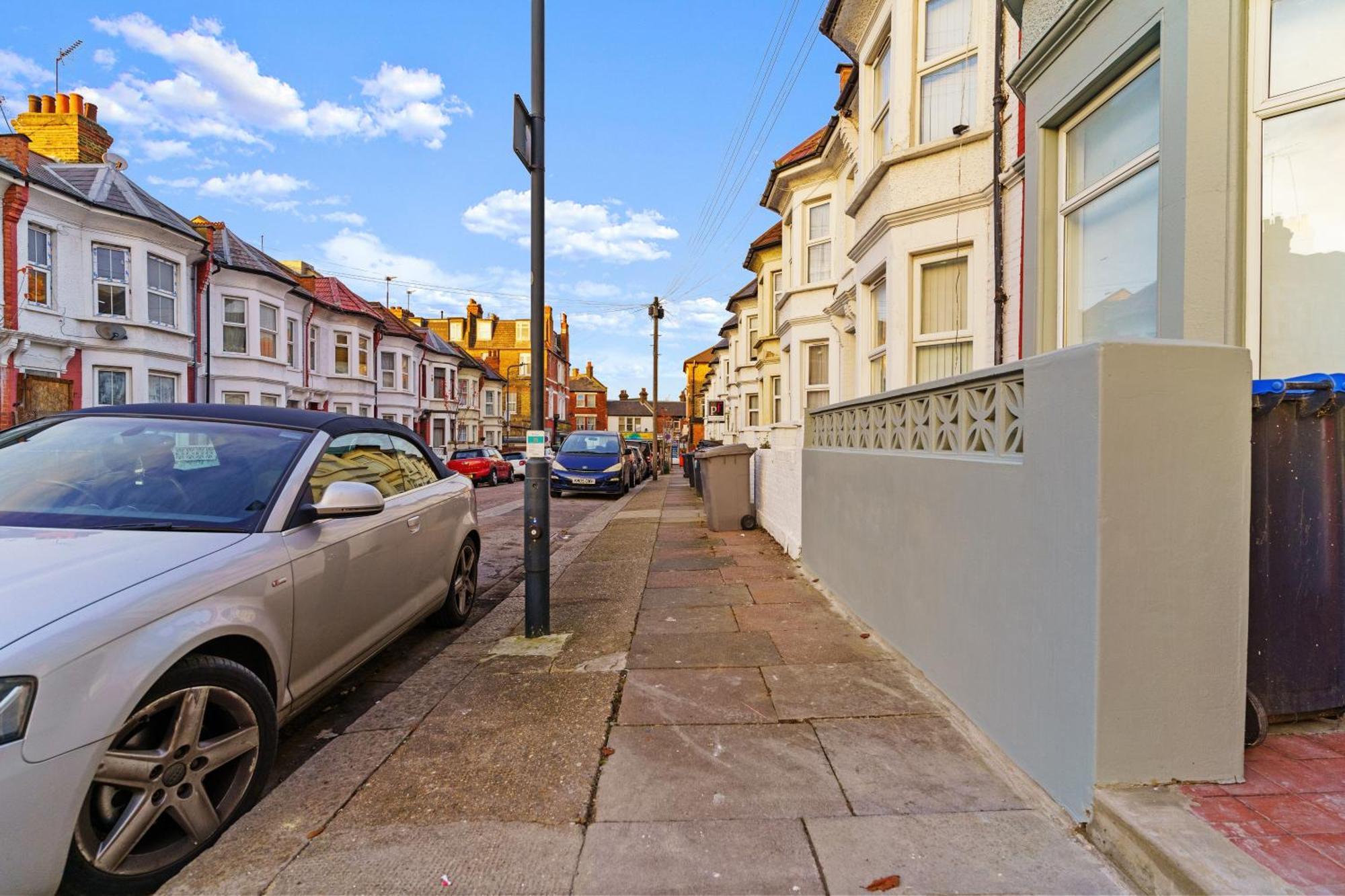Pensiune Modern Studio By Livestay Short Lets & Serviced Londra